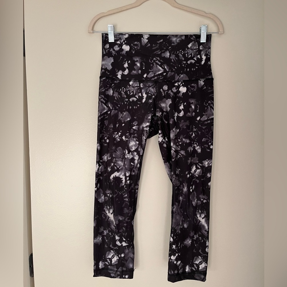Lulu lemon crop leggings